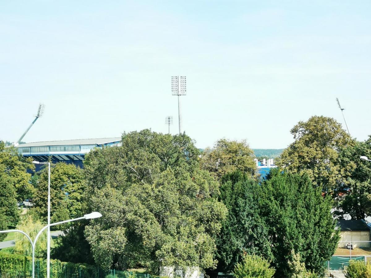 Apartman Mlynska Strouha Plzeň Exteriör bild